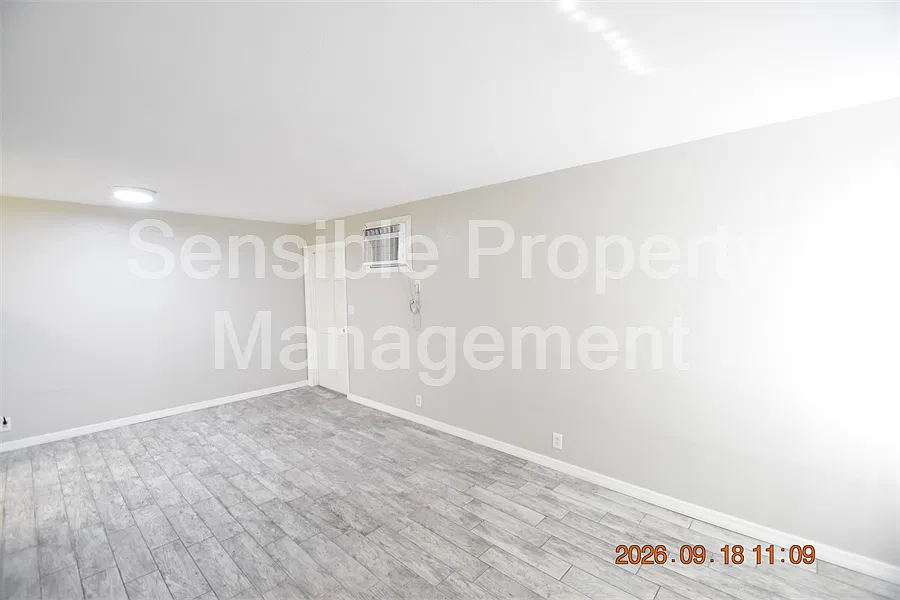 1 bed, 550 sqft, $1,395 — Photo 2