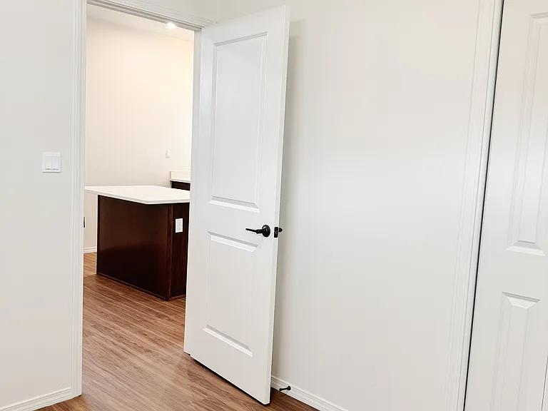 2116 Okeefe Ave SE — Photo 16