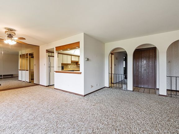 3rd image of 15722 Brassie Ct