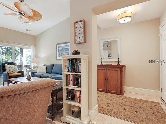 3rd image of 4 Braddock Bluff Dr Unit 1692