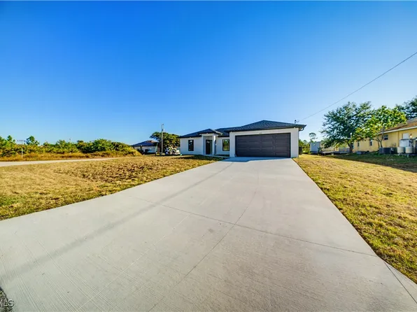 809 Anaconda Ave S, Lehigh Acres, FL 33974