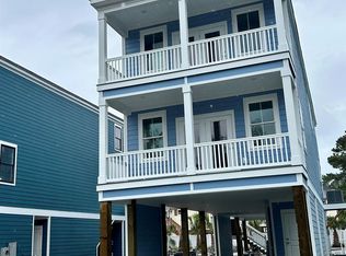 695 Elizabeth Dr, Murrells Inlet, SC 29576