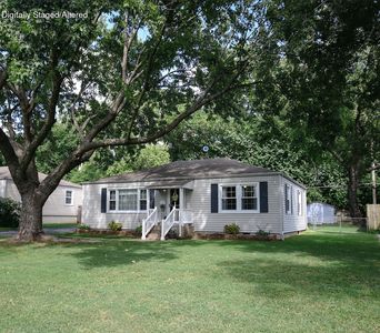 2370 S Luster Avenue, Springfield, MO, 65804