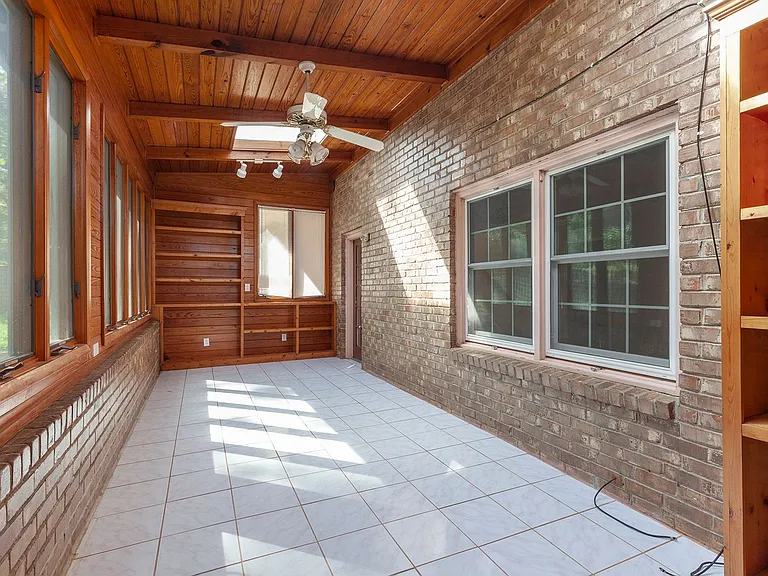 3741 Fox Glen Ct NE — Photo 14