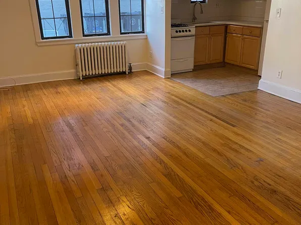 20901 42nd Ave APT 2, Bayside, NY 11361