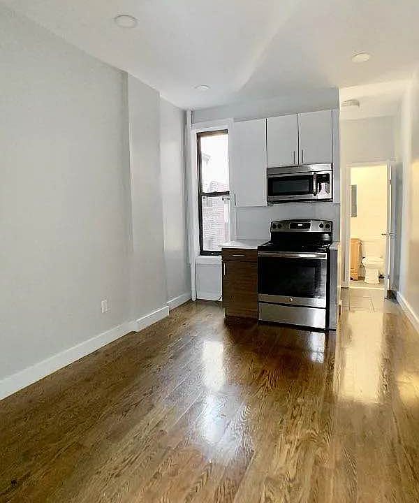 1st image of 523 W 156th St APT 3D