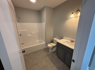 12 Station St #1102, Middleboro, MA 02346