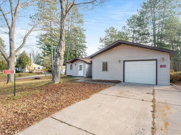 11662 E Main St, Lake Nebagamon, WI 54849