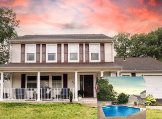 868 Jamesport Dr, Toms River, NJ 08753