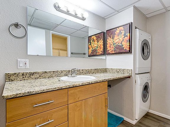 3rd image of 7350 N Via Paseo Del Sur APT P204