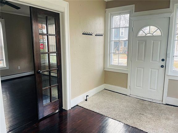 2nd image of 35 Ransom St