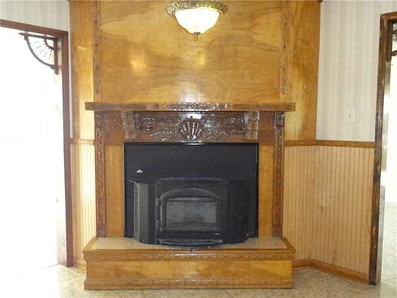 4th image of 104 Lakecrest Pl
