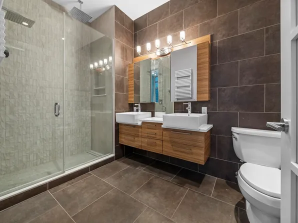 650 Montgomery Street image 24 of 47