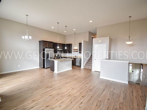 2nd image of 7890 Cottonwood Ln