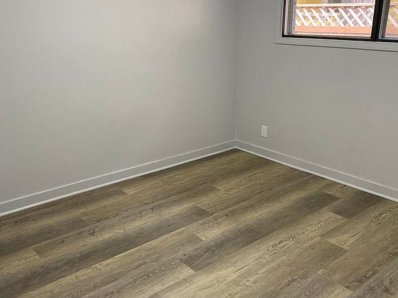 2nd image of 2515 SE Monroe St #10987999