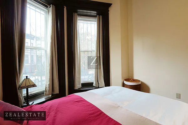 Rented by ZealEstate Group Inc | media 11
