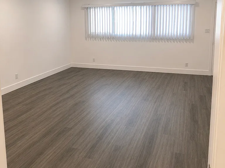 1128 S Holt Ave #4 — Photo 7