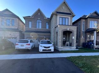 4 Keith Monkman Way S, Brampton, ON L7A 5C6