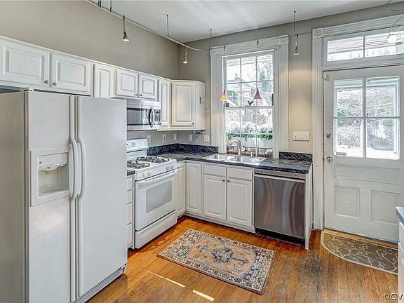 5th image of 2619 E Broad St