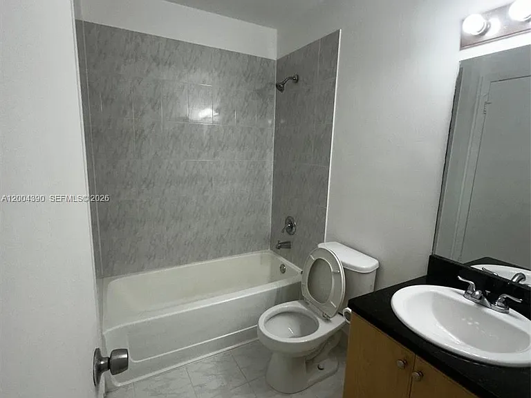 7220 NW 179th St #201 — Photo 5