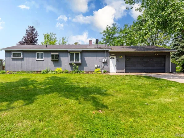 2650 Devonshire Rd, Leonard, MI 48367