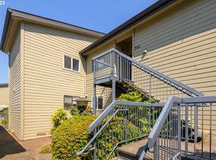 301 Country Club Rd, Eugene, OR 97401