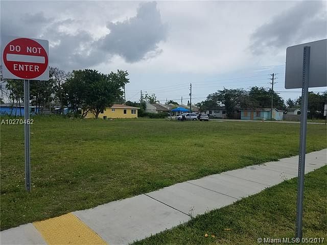 1st image of 1310 NW 6th Ave