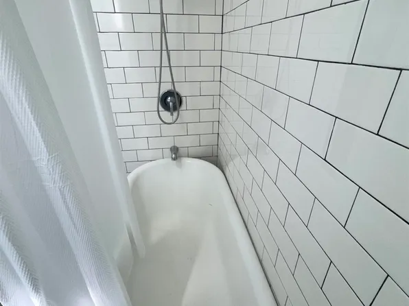 24 Pamrapo Avenue image 19 of 25