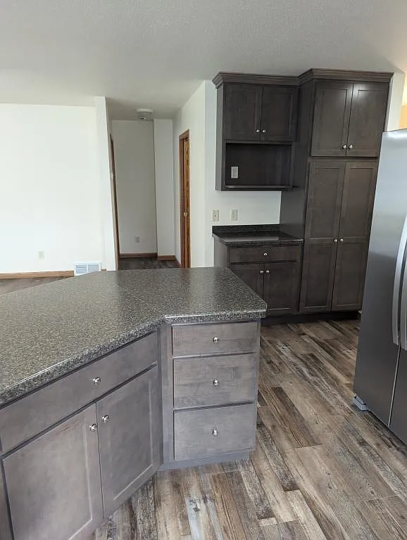 640 Angel Court — Photo 4