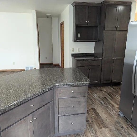 640 Angel Ct — Photo 4