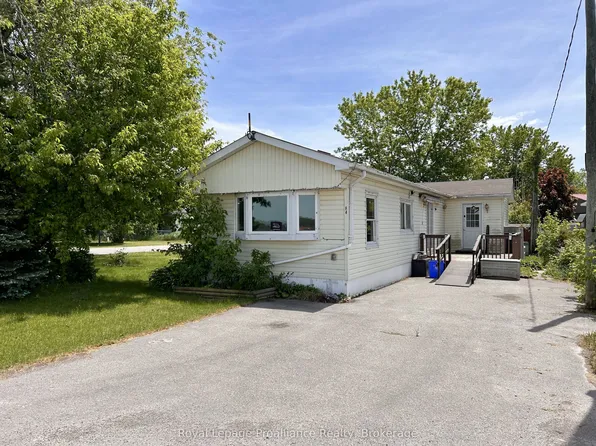 63 Whites Rd #84, Quinte West, ON K8V 5P5