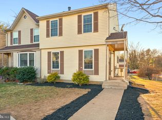 1002 Clymer Ct NE, Leesburg, VA 20176