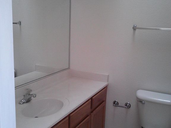 5th image of 2477 Armour Ave APT 1