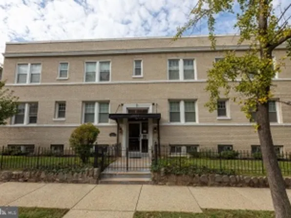2824 12th St NE Unit 203, Washington, DC 20017