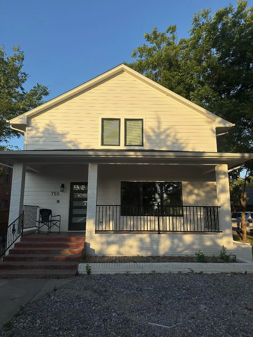 755 Deans Row Ave — Photo 4