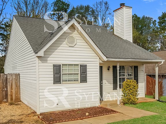 2nd image of 16 Fairhope Ln