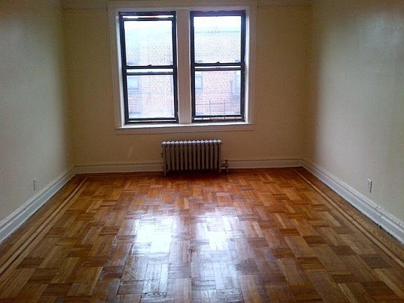 3rd image of 199 Linden Blvd APT F16