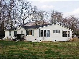 1st image of 200 Clifton Ln