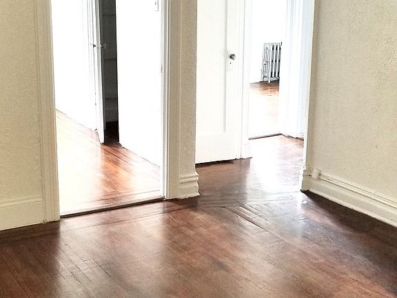 2nd image of 4212 30th Ave APT 3