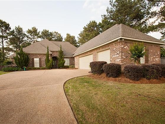 1st image of 164 Cottonwood Dr