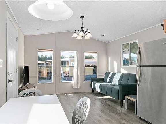 4th image of 69530 Dillon Rd Spc 27