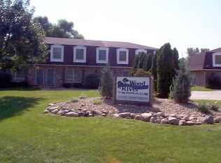 807 E Franklin St #C, Mahomet, IL 61853