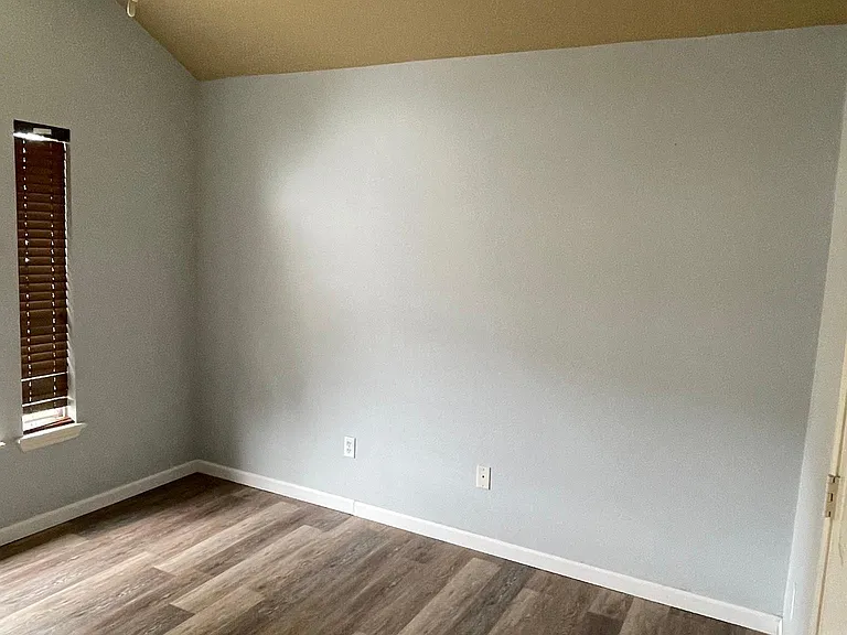 1027 Cupertino St — Photo 7