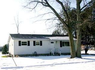 105 W Morgan St, Sandusky, MI 48471