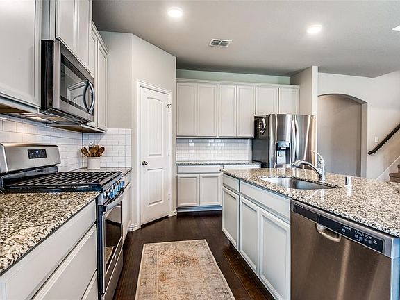 2nd image of 1713 Outpost Creek Ln