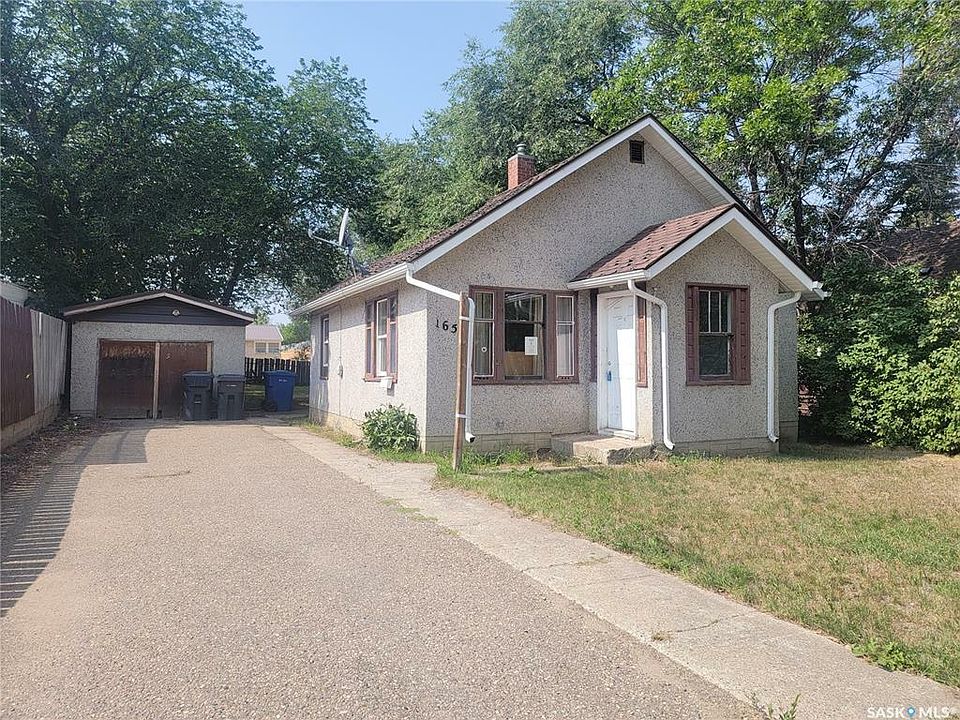 1st image of 1651 101st St