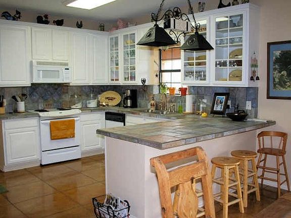 3rd image of 277 County Road 2126