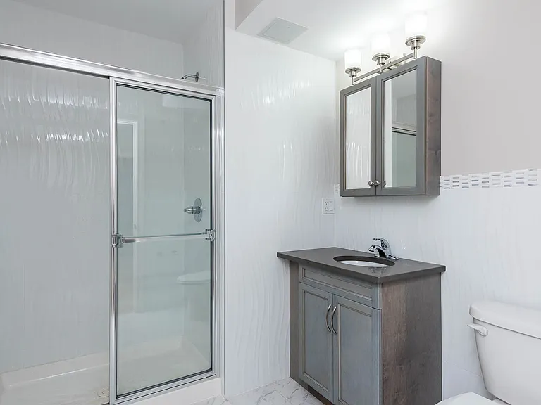 439 Knickerbocker Ave #4A — Photo 11
