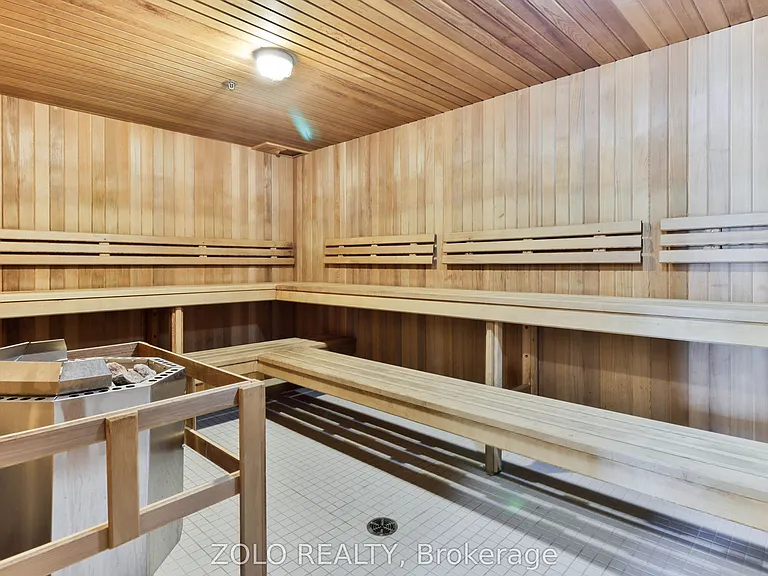 285 Mutual St #709 — Photo 28
