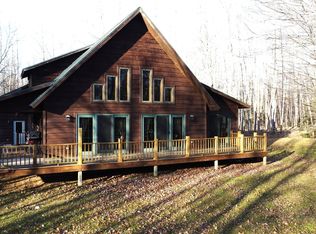 N9640 Sunset Point Rd, Tomahawk, WI 54487